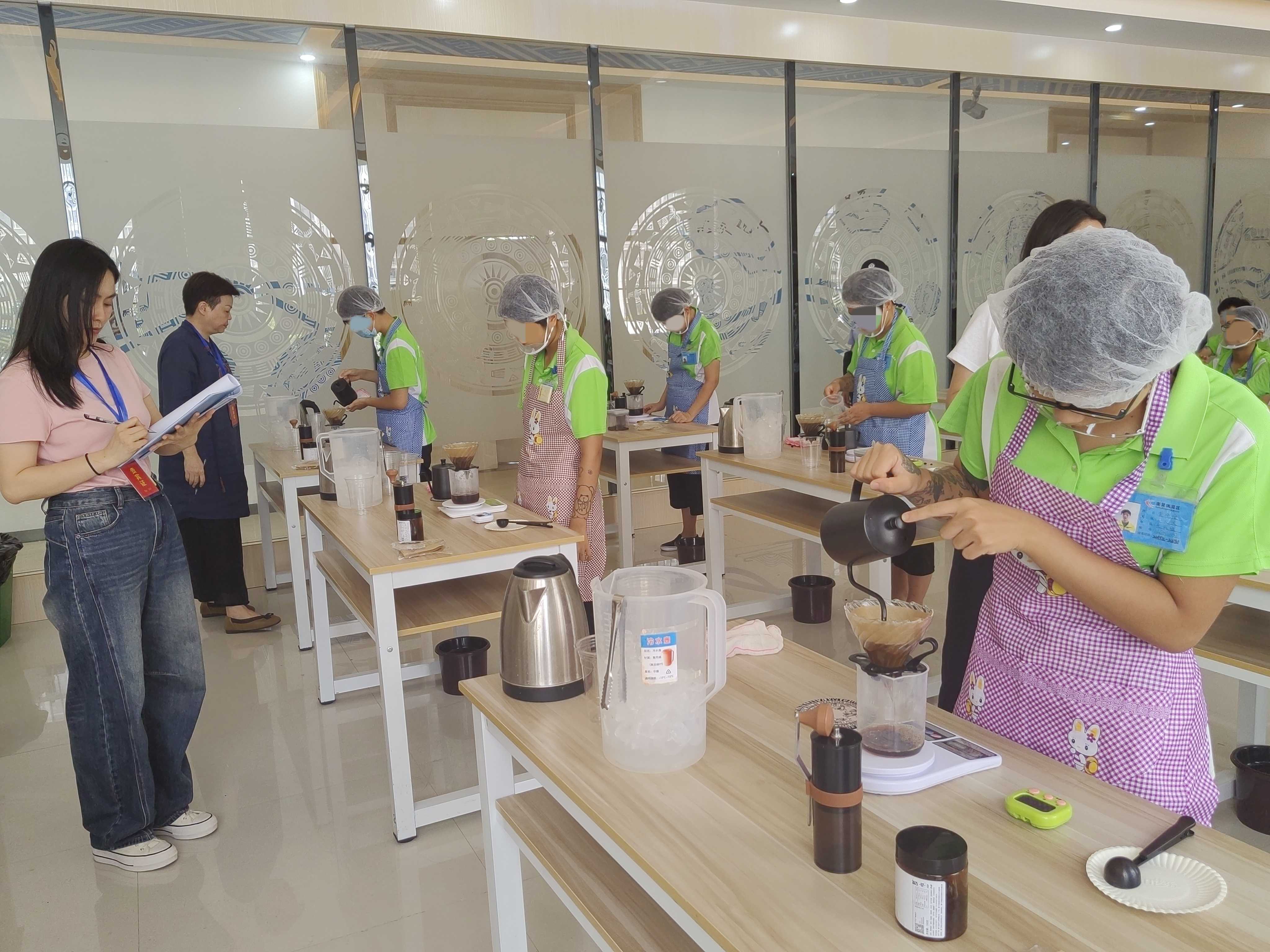 咖啡制作1.jpg